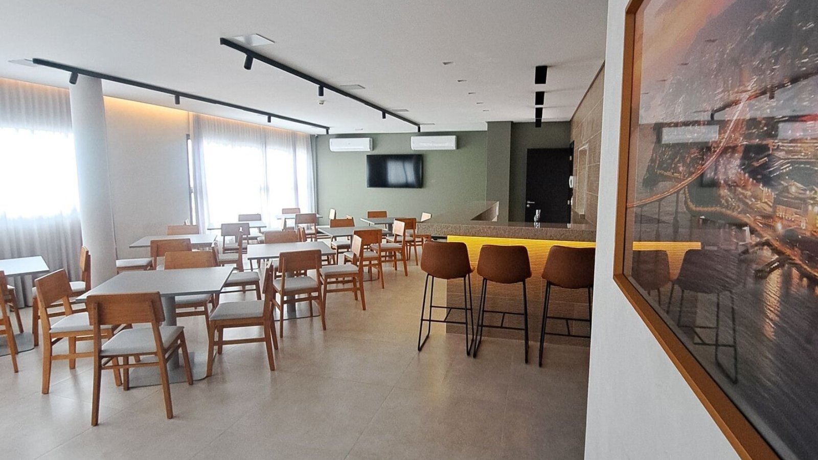 23565bb8-319c-4d8d-ad76-8310bc17ae561756842998pMfB