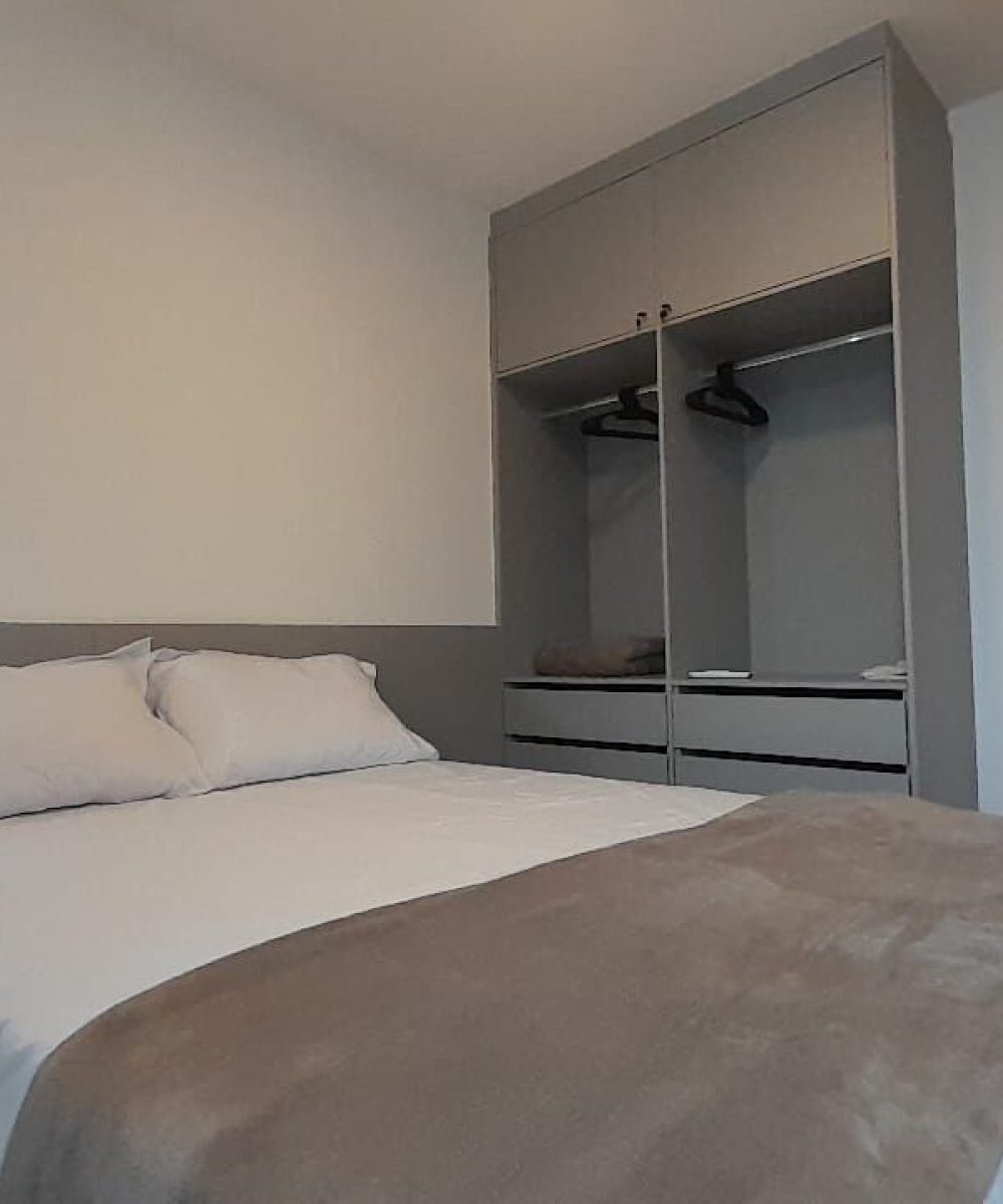 d2b40c61-d4ac-4cc8-8caa-b23cb84f84971761699069AXRJ